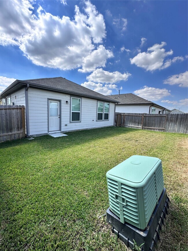 Building Photo - 23542 Weir Box Rd