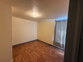 Building Photo - 931Del