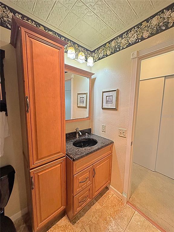 Building Photo - 2351 Irish Ln