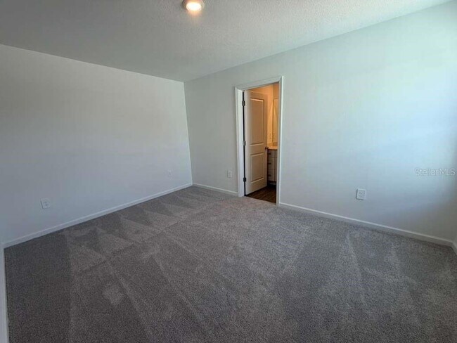 Building Photo - 7194 SW 91st Ln