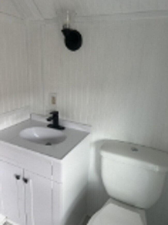 Building Photo - 71 N Brandywine Ave