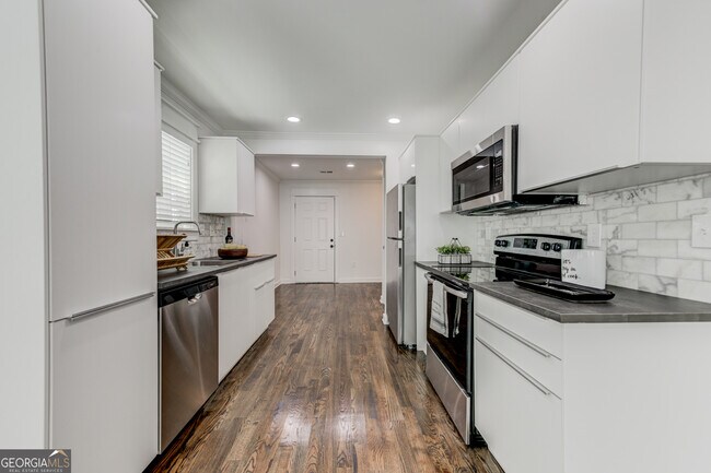 Building Photo - 456 Griffin St NW