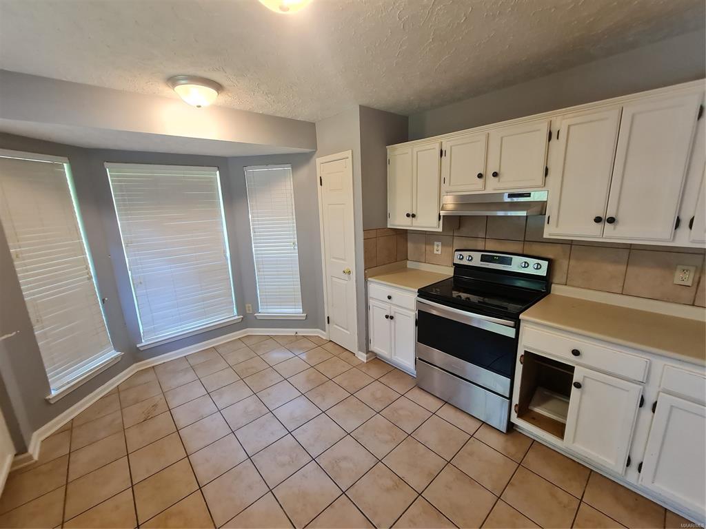 Building Photo - 3661 Horseshoe Cir