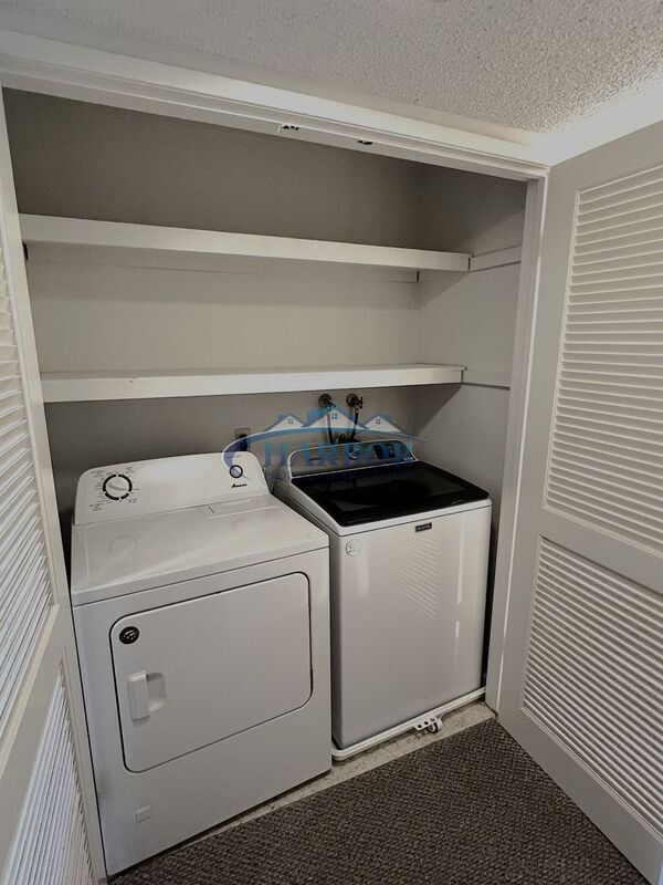 Building Photo - 27980 S Western Ave