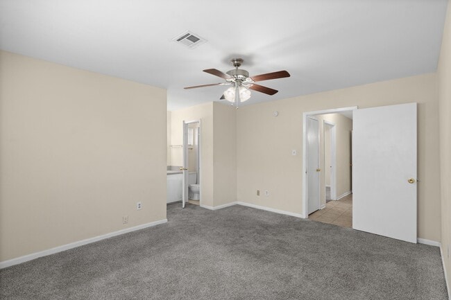 Building Photo - 14410 Alkay St
