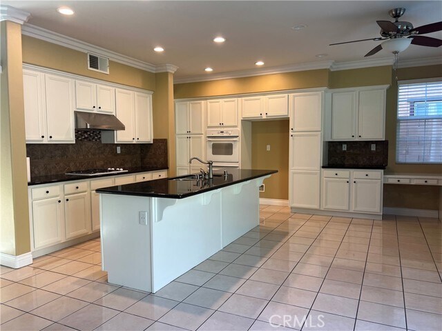 Building Photo - 12208 Keenland Dr