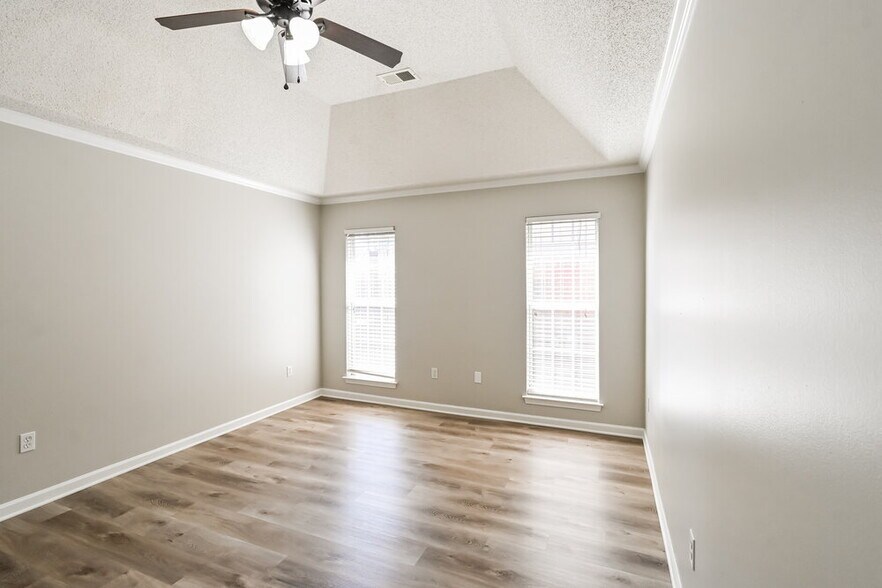 Building Photo - 841 Cedar Trace Cir