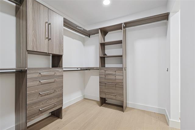 Building Photo - 12417 Quincy Ln