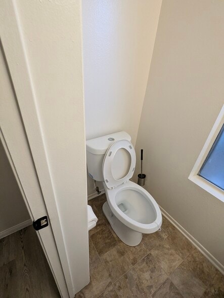 Building Photo - 137 Dogwood Ln