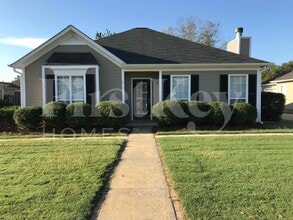 Building Photo - 182 Cedar Bend Dr