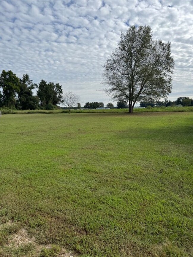 Building Photo - 1100 O'Berry Road
