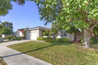 Building Photo - 4-Bedroom 2-Bathroom Saratoga Home