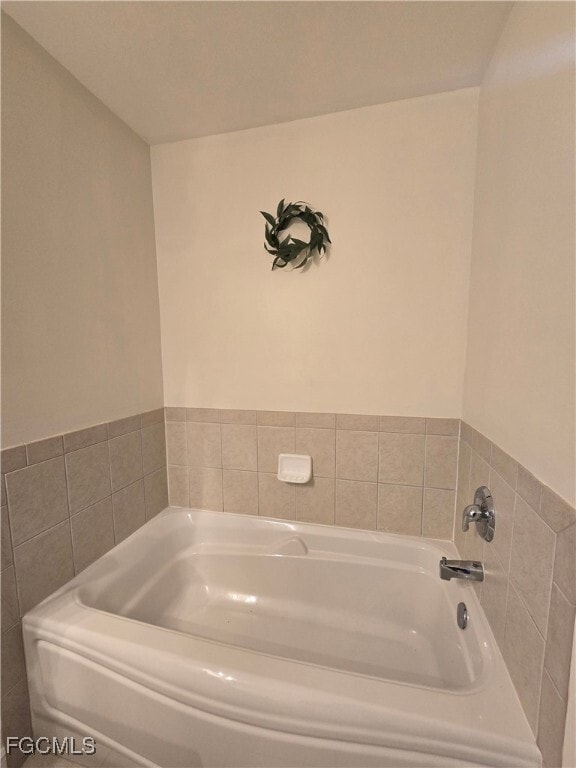 Building Photo - 2309 SW 27th St