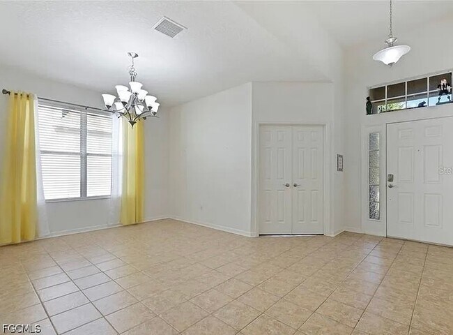 Building Photo - 7529 Forest Mere Dr