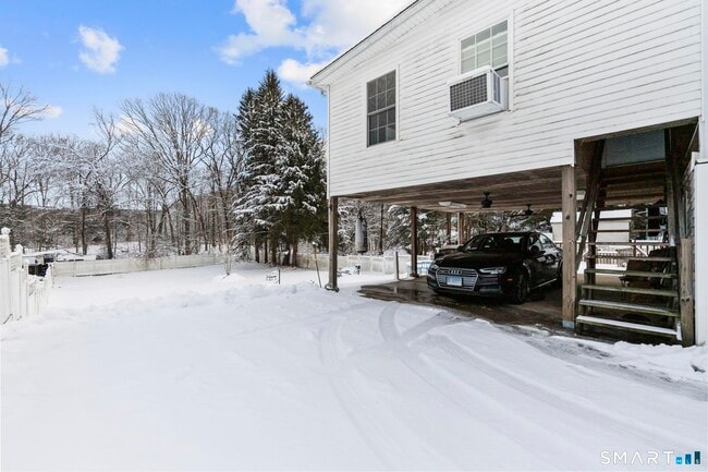 Building Photo - 242 Prospect St