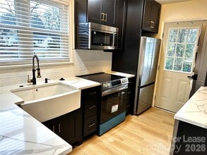 Building Photo - 1450 Academy St