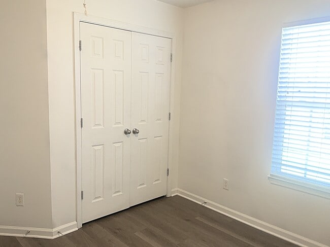 Building Photo - 1516 Clover Ridge Ct
