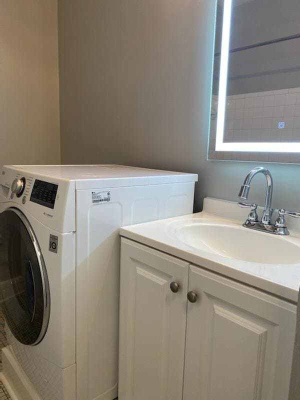 Building Photo - The Charlotte