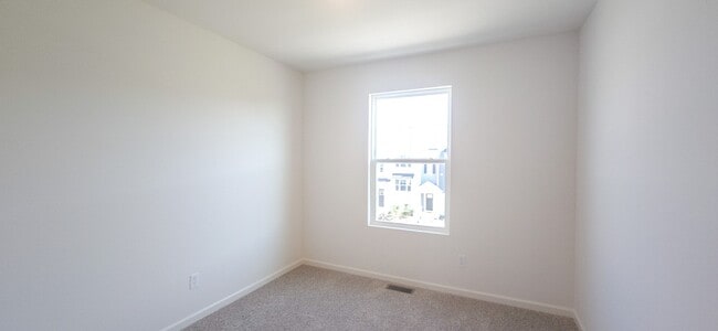 Building Photo - 8761 W 108th Dr