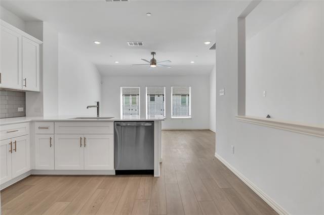 Building Photo - 5258 Springlake Pkwy