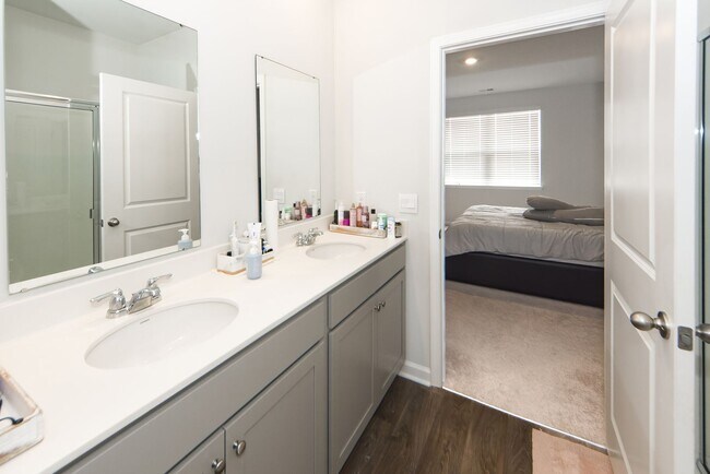 Building Photo - 3 Bedroom 2 Bath Home in Cane Bay Plantation - Summerville