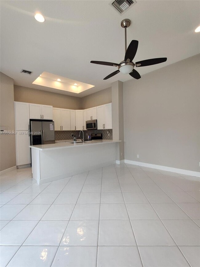 Building Photo - 17276 Bermuda Village Dr
