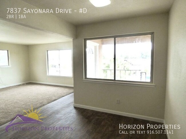 Building Photo - 2 Bed 1 Bath 2nd Floor Fourplex Unit in Ci...