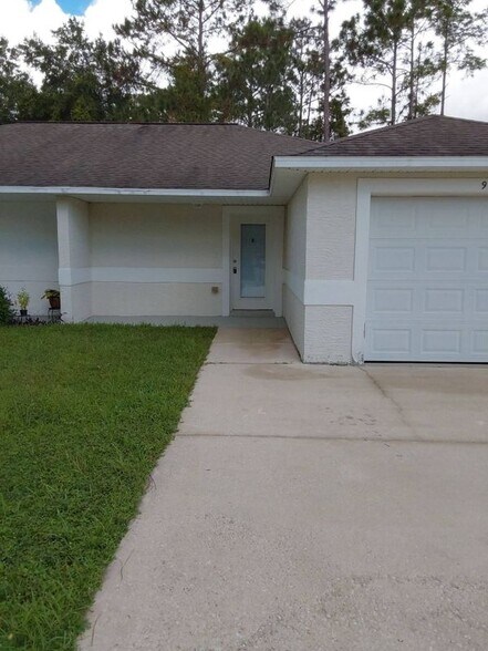 Primary Photo - 9 Pony Express Dr