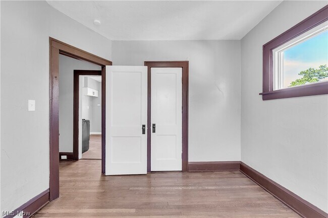 Building Photo - 4700 Rockwood Rd