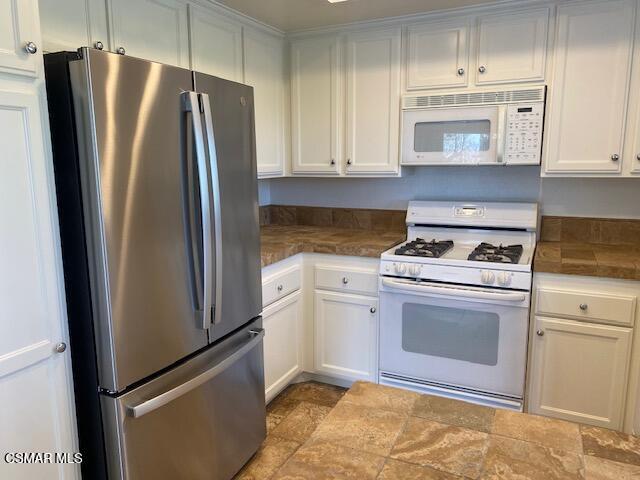 Building Photo - 132 Rosehedge Ln