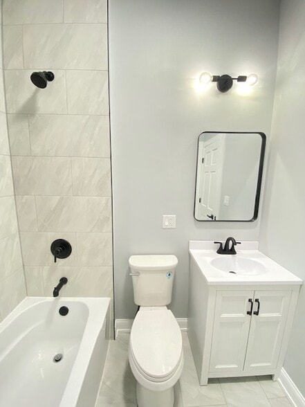 Bathroom - 1305 E 69th St