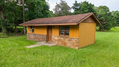Building Photo - 177 Dairy Loop