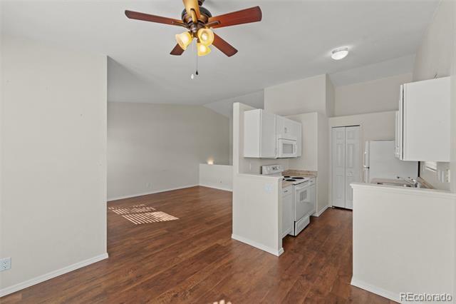 Building Photo - 6082 Colony Cir