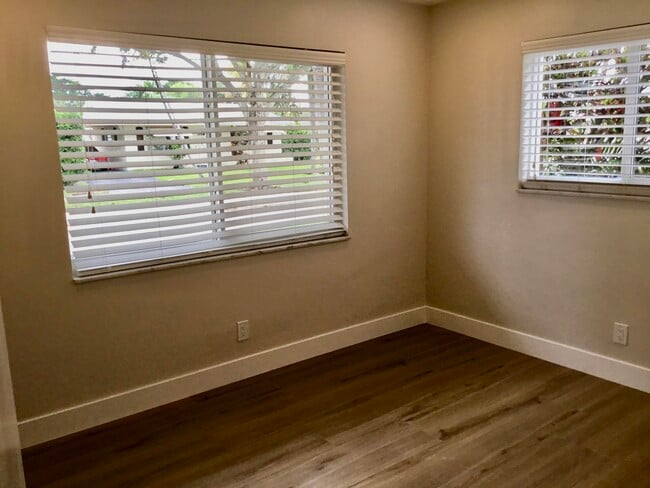 Building Photo - 2622 NW 54th St