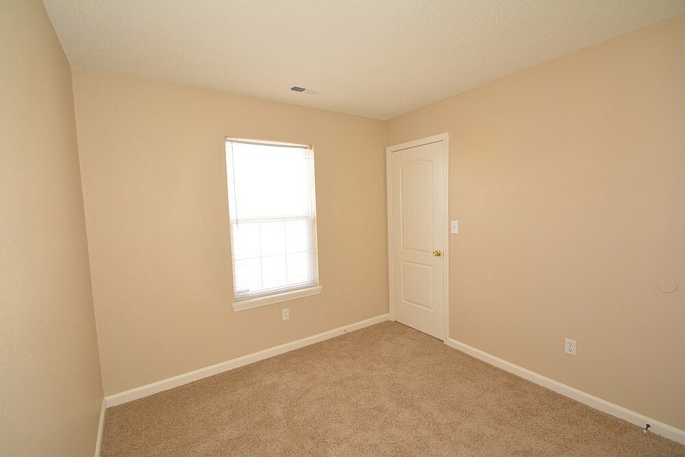 Building Photo - 9723 Centennial Ct