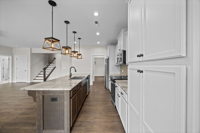 Building Photo - 217 Walker Grv Ln