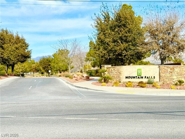 Building Photo - 5407 Splendido Ave