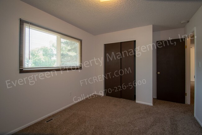 Building Photo - 3 Bedroom, 2 Bath Home in Fort Collins!