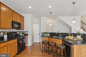 Building Photo - 6196 Murray Terrace