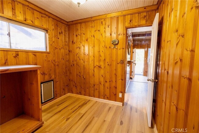 Building Photo - 2242 Deep Creek Dr