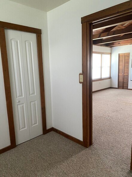 Building Photo - 662 Cortez Cir