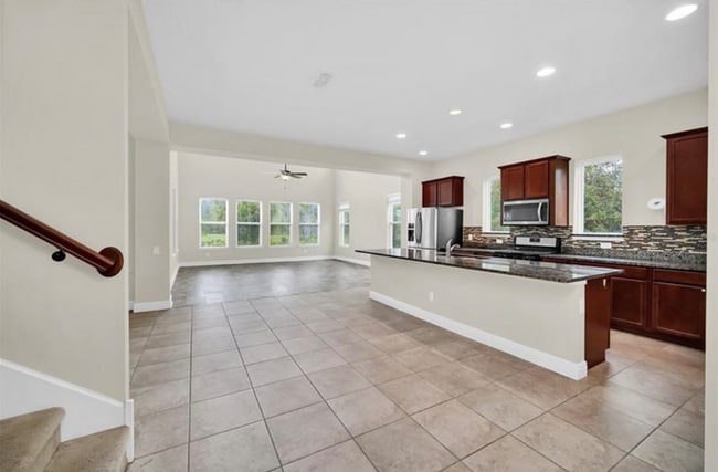 Building Photo - 12345 Aldford Dr