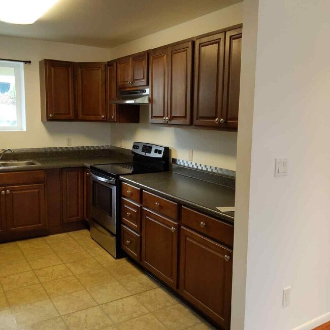 Building Photo - KAILUA -  Single Family HOME 3BR / 3BA + STUDIO WITH FULL BATH / CARPORT