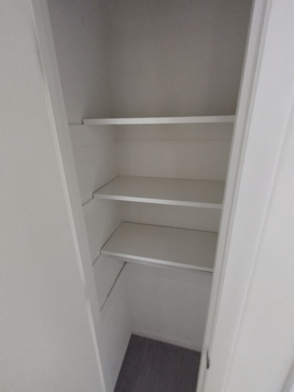 Building Photo - 600 Reusens Rd