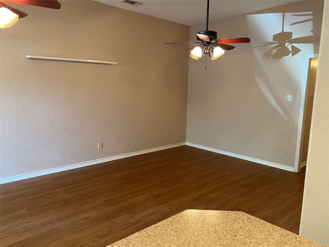 Building Photo - 224 Fairfield St