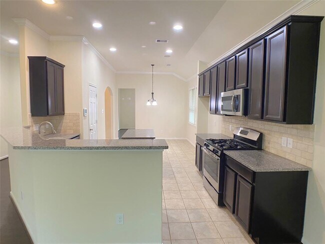 Building Photo - 27519 Gracefield Ln