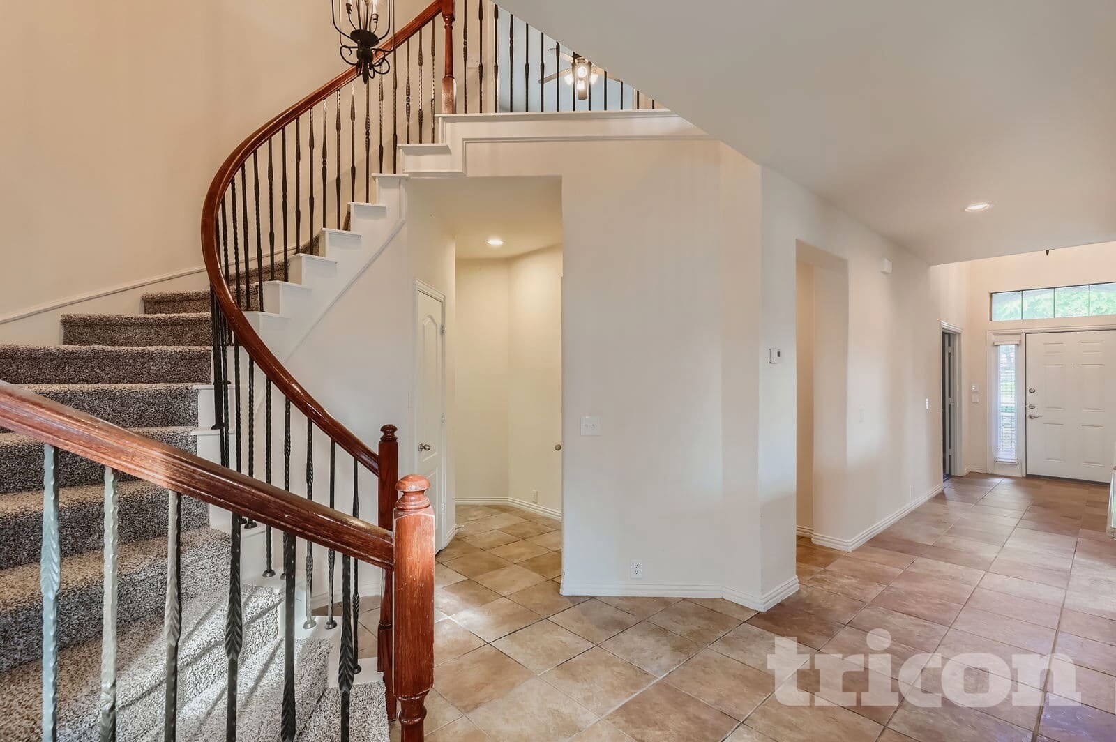 Building Photo - 8698 Fisher Dr