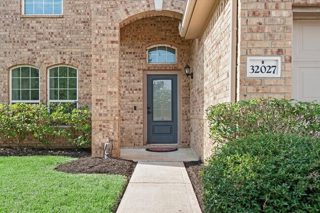 Building Photo - 32027 Steven Springs Dr