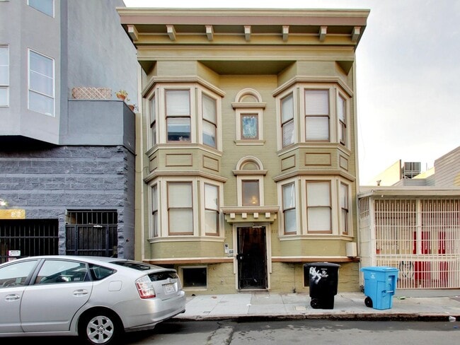 Building Photo - 617 Natoma St