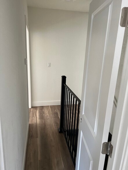 Building Photo - 620 14th St